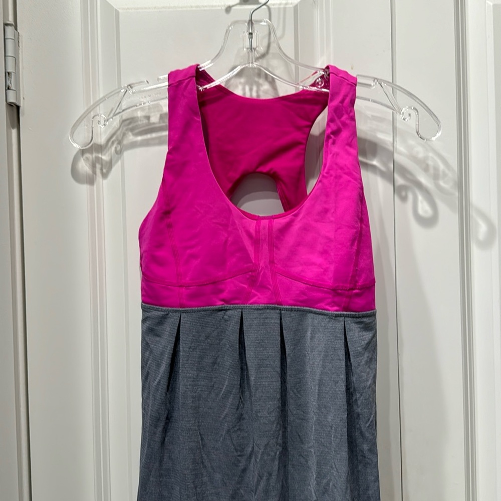 3 for $15! Lululemon tank, size 6